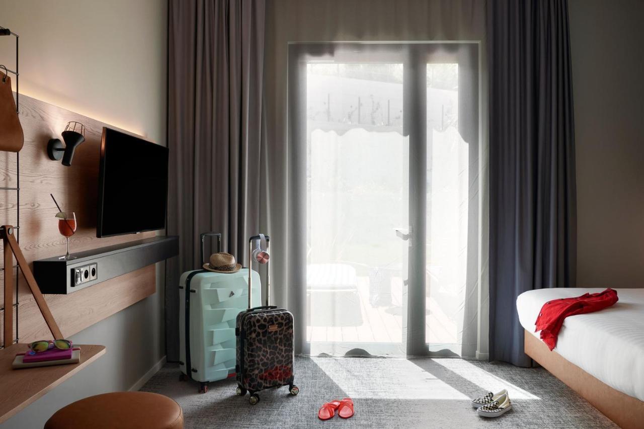 Moxy Sophia Antipolis Hotel Biot Luaran gambar