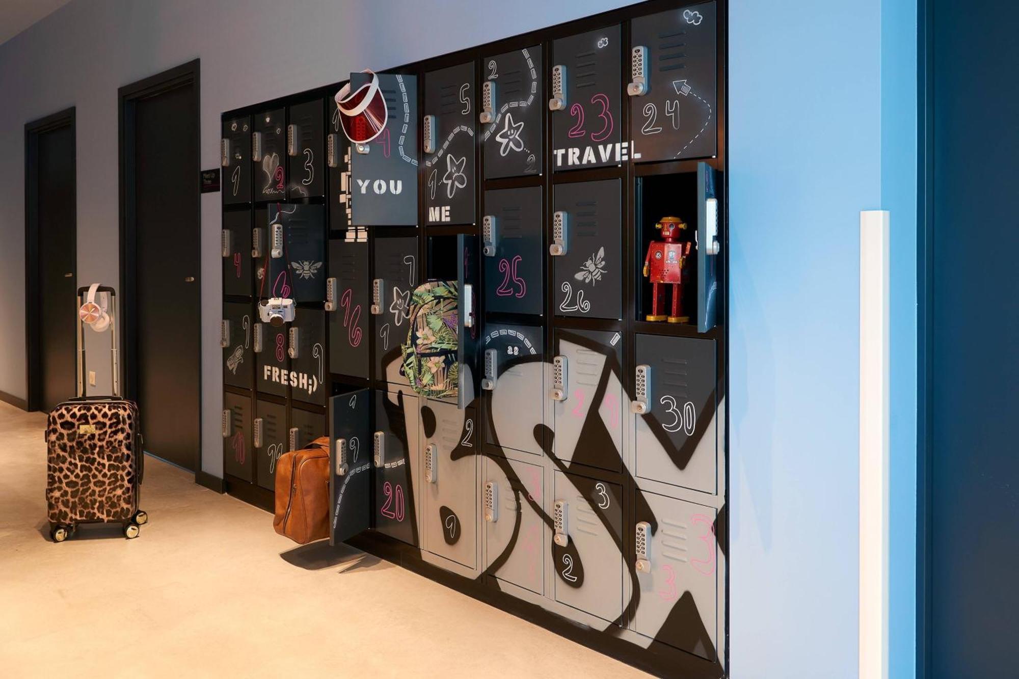 Moxy Sophia Antipolis Hotel Biot Luaran gambar