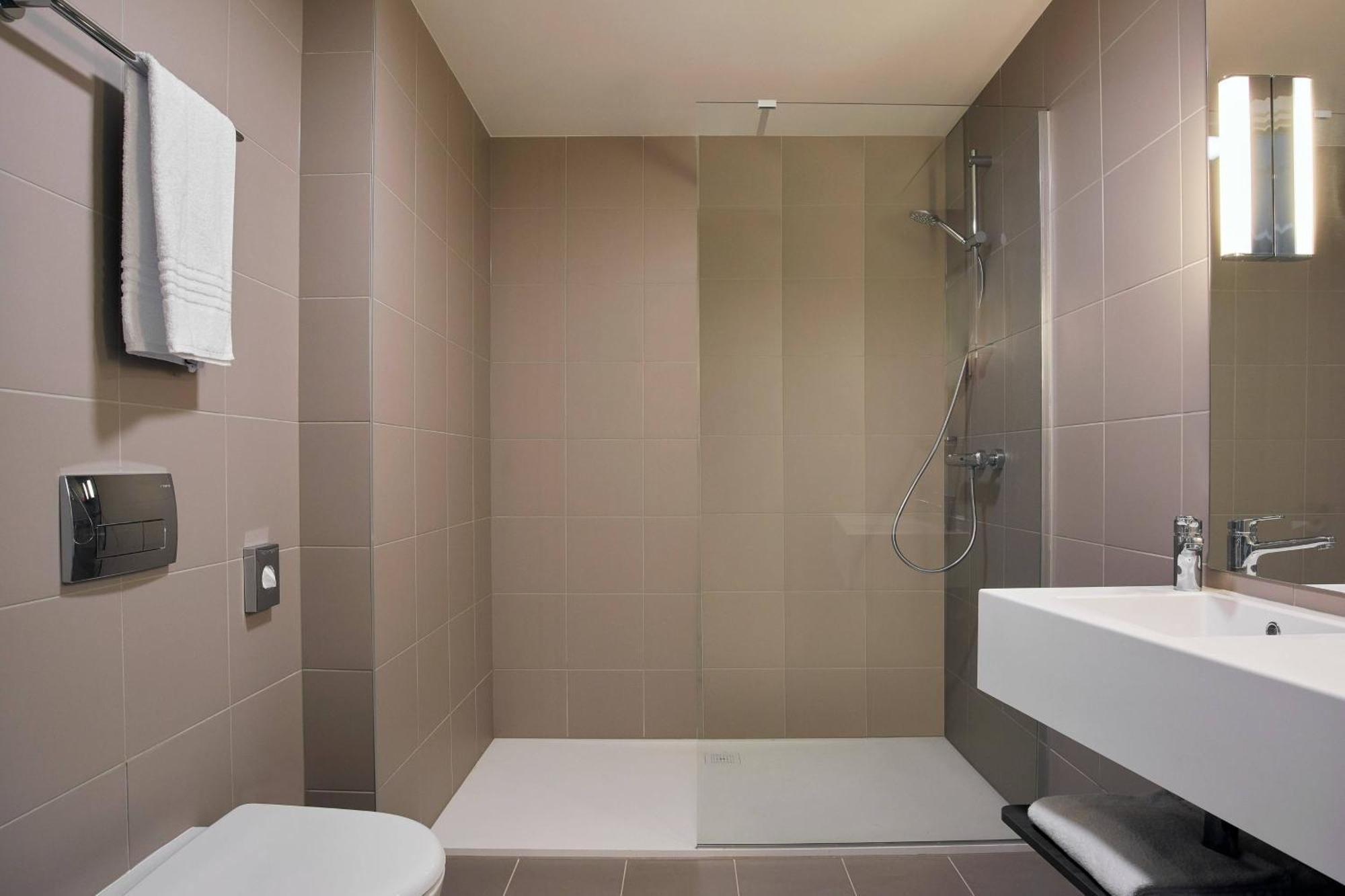 Moxy Sophia Antipolis Hotel Biot Luaran gambar